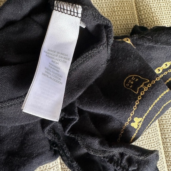 Black Short Sleeve onesies Bodysuit - Picture 4 of 5